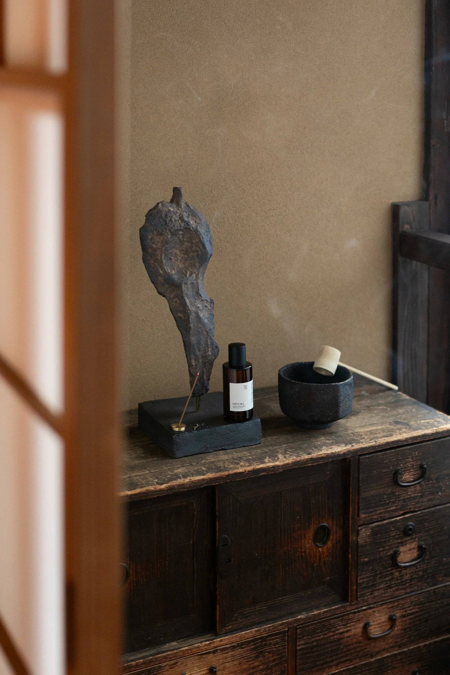 Hinoki Sacred Room Spray – Purifying & Grounding ( 2 fl oz / 59ml )