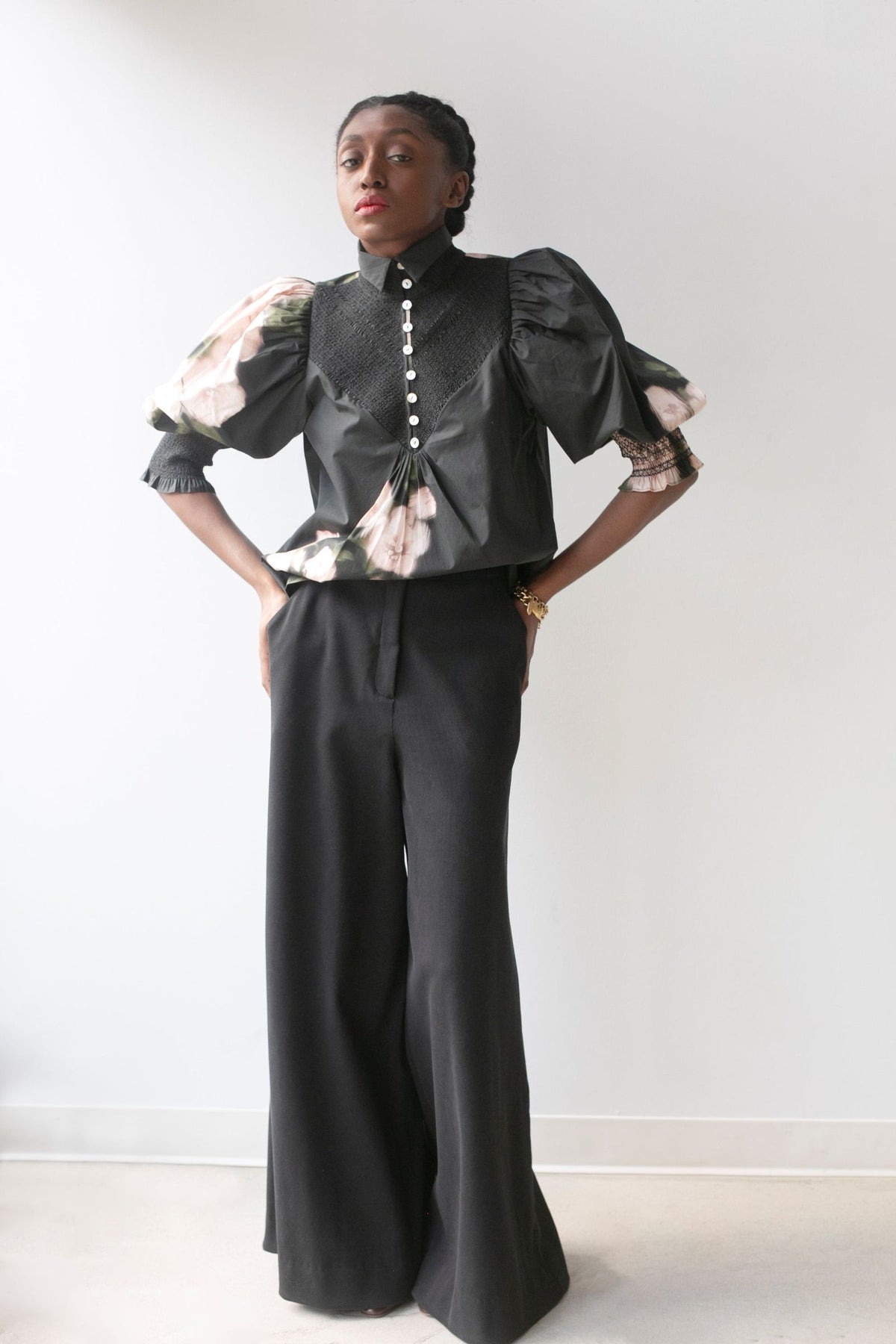 Hope for Flowers Smocked Shirt Dark Flowers