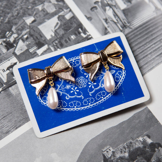Kindred Objects Vintage Bow & Pearl Drop Earrings