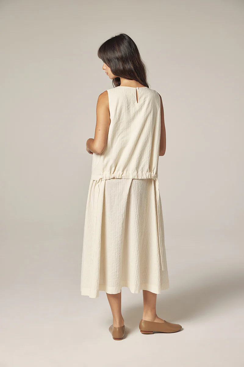 Amente Waist Tie Midi Dress