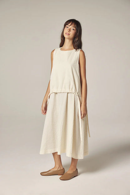 Amente Waist Tie Midi Dress