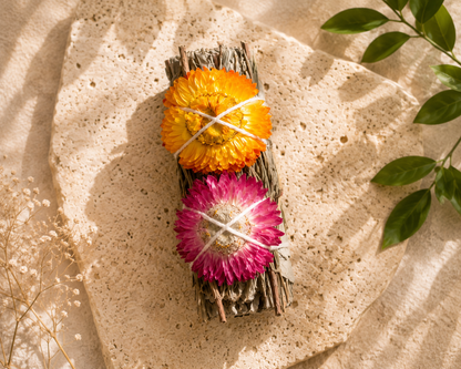 White Sage Bundle with Strawflowers