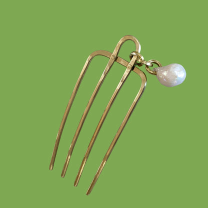Brass Comb with Pearl Drop