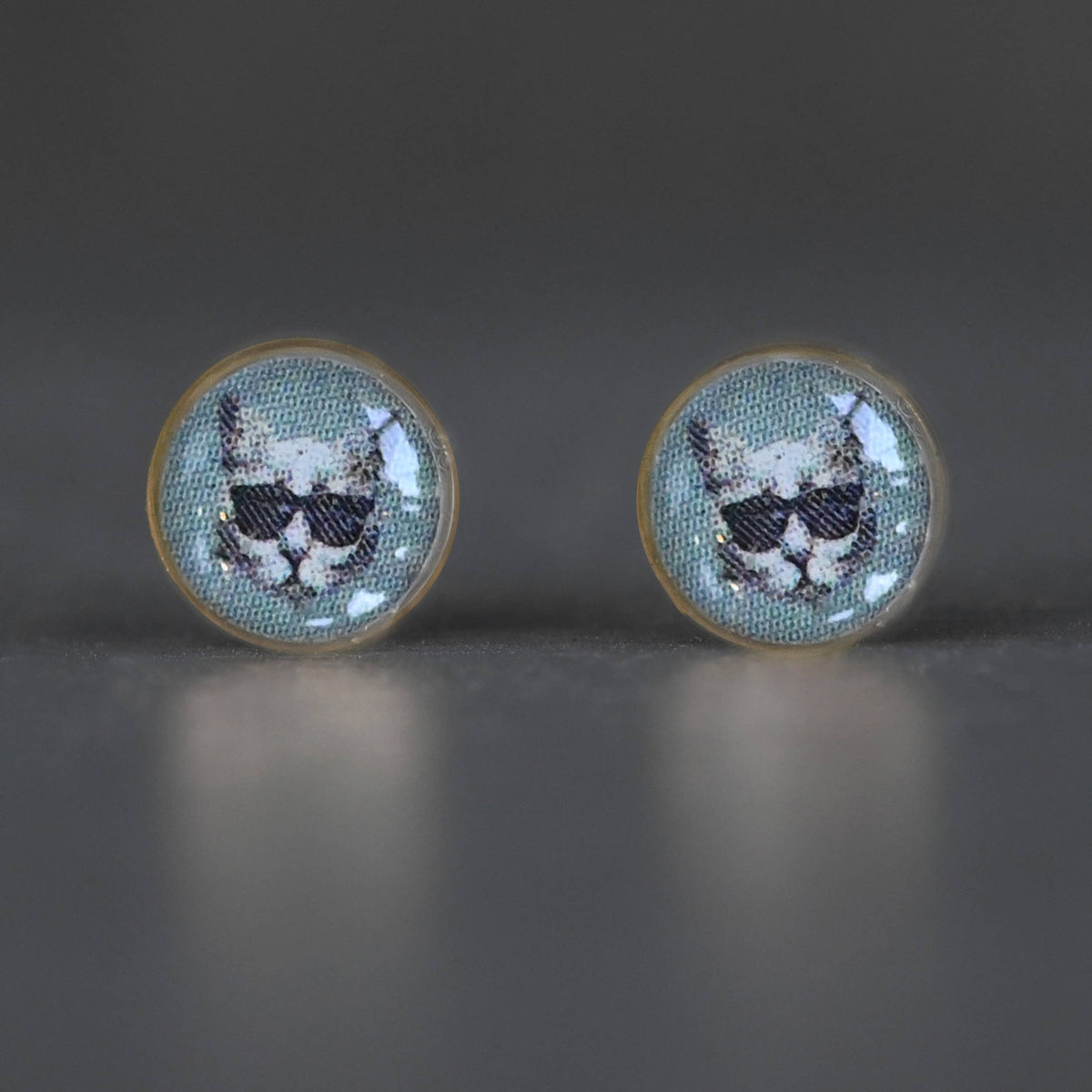 Small Picture Studs (Cat)