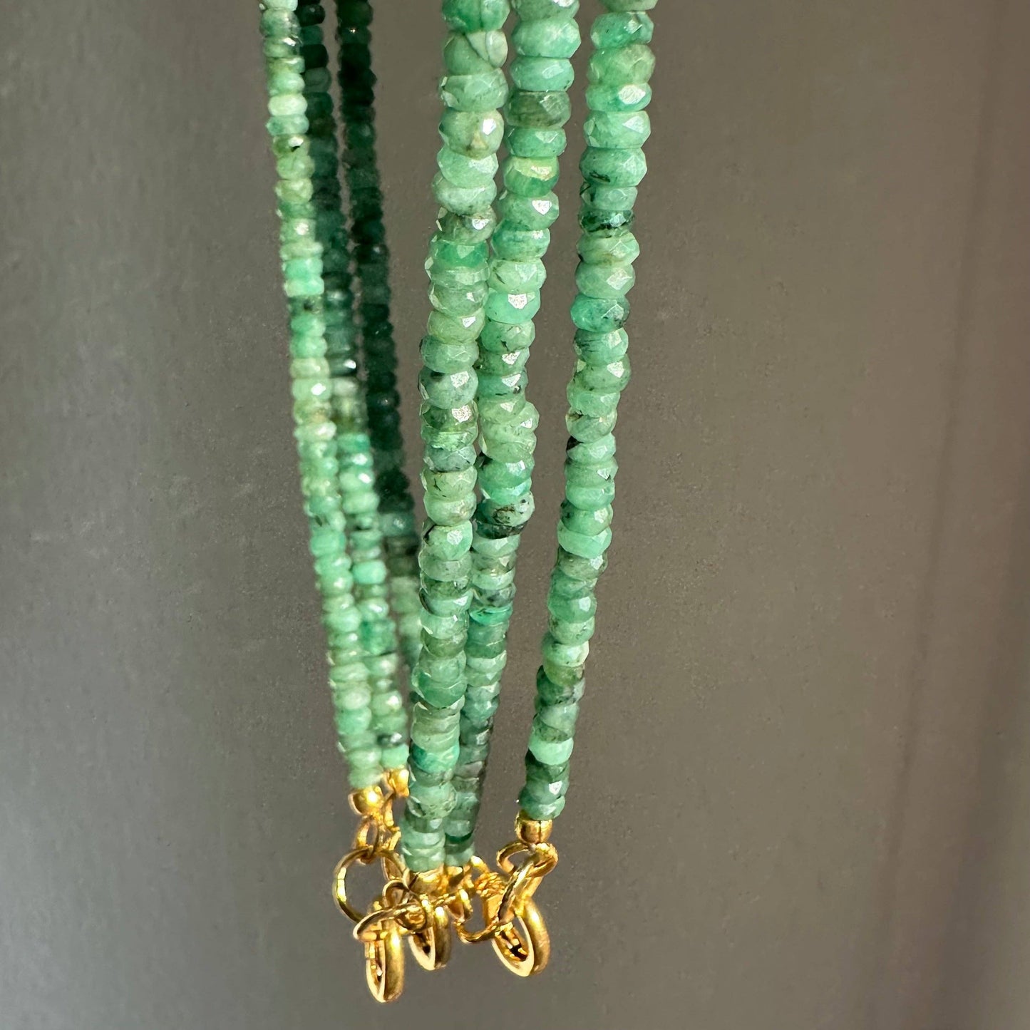 Anokhi Green Emerald Charm Clip Necklace | Beaded Necklace | Charm Holder
