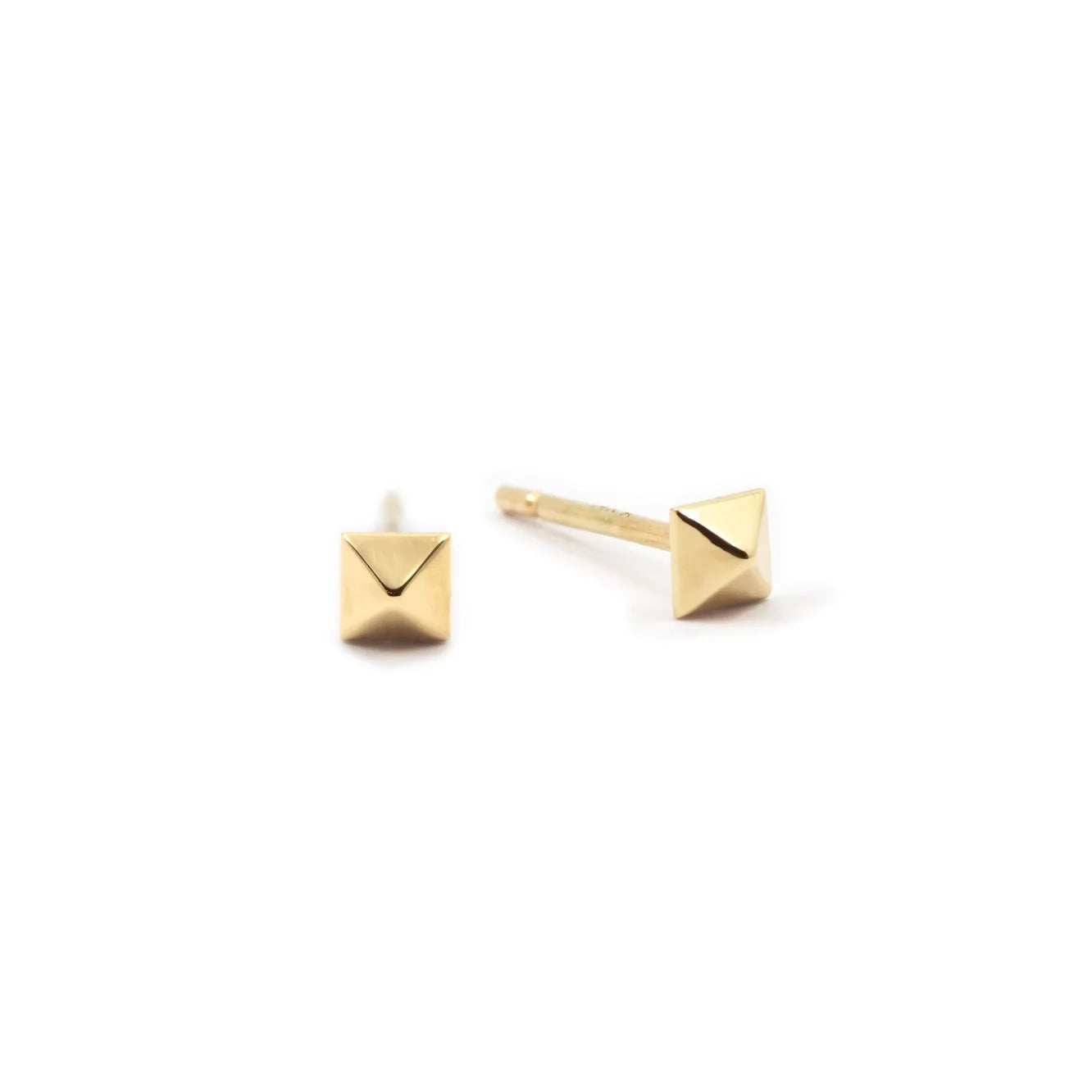 Futaba Hayashi Debbie Spike Studs
