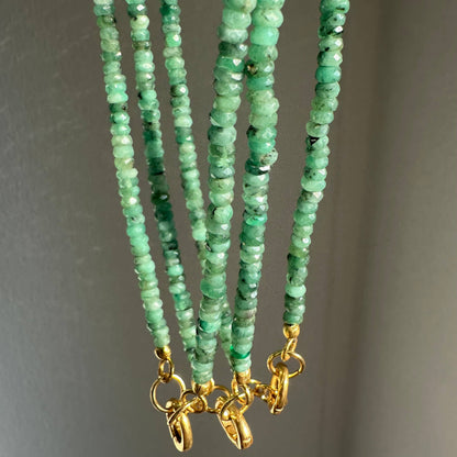 Anokhi Green Emerald Charm Clip Necklace | Beaded Necklace | Charm Holder