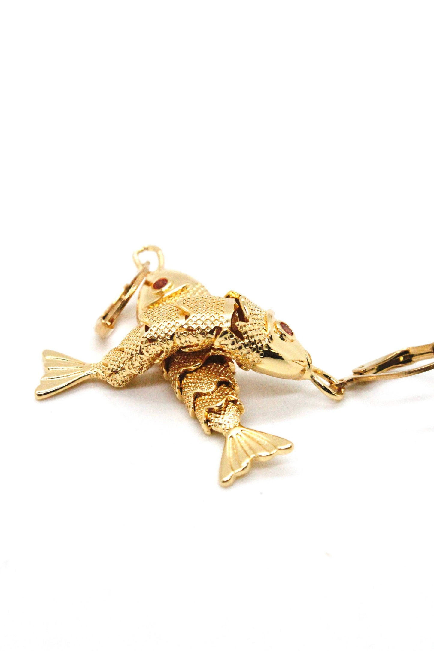 LIZOU Large Articulated Gold Fish Earrings