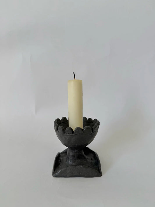 Oon Shoppette Petite Chalice Scalloped Candleholder