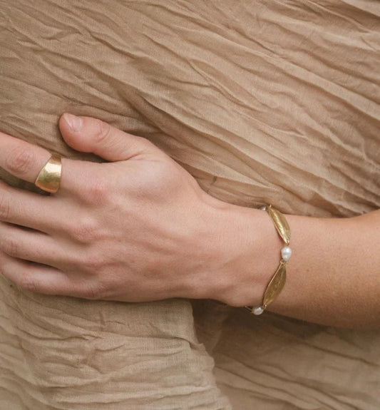 Avilla Jewelry Flora Bracelet
