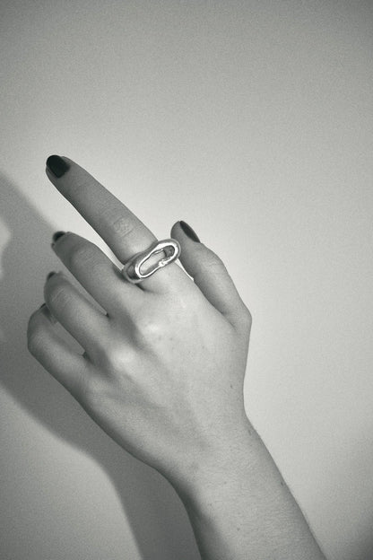 Valeria Barat Ring No. 1