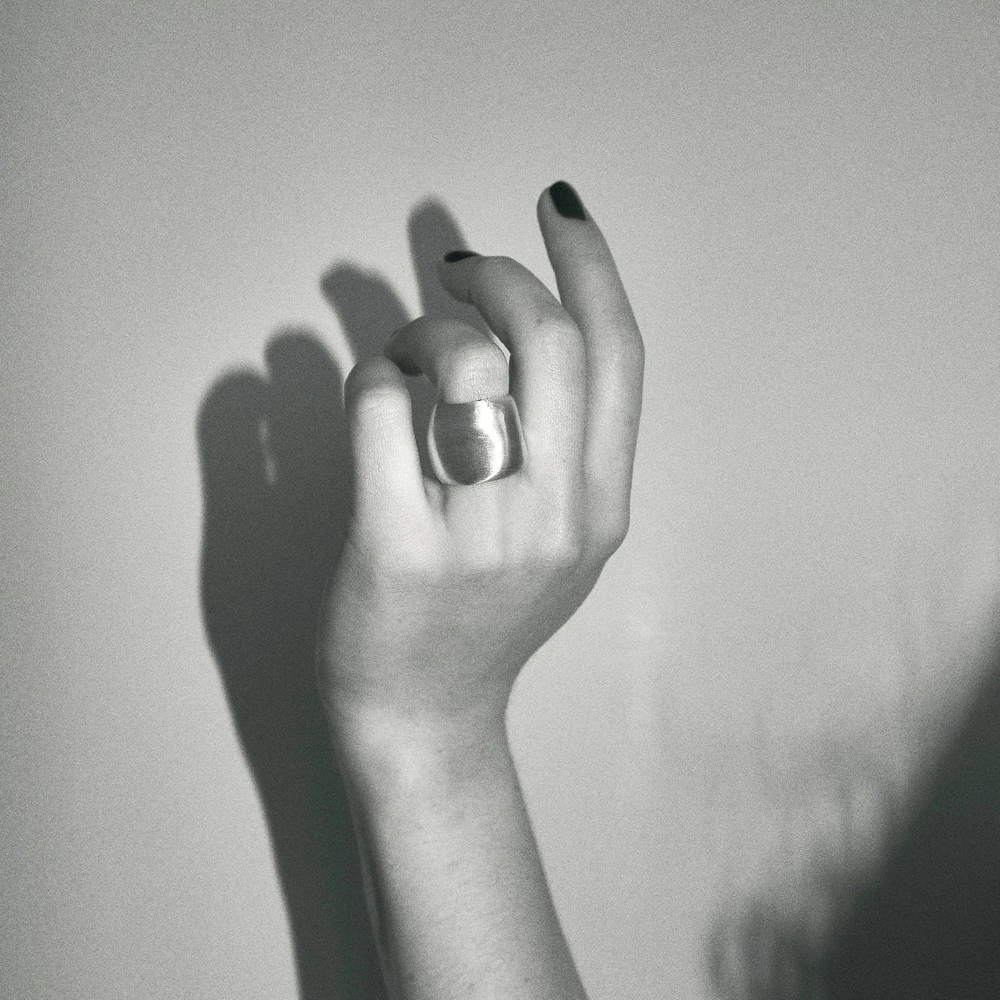 Valeria Barat Ring No. 3