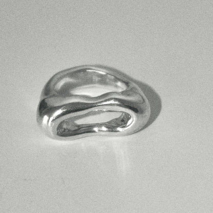 Valeria Barat Ring No. 1