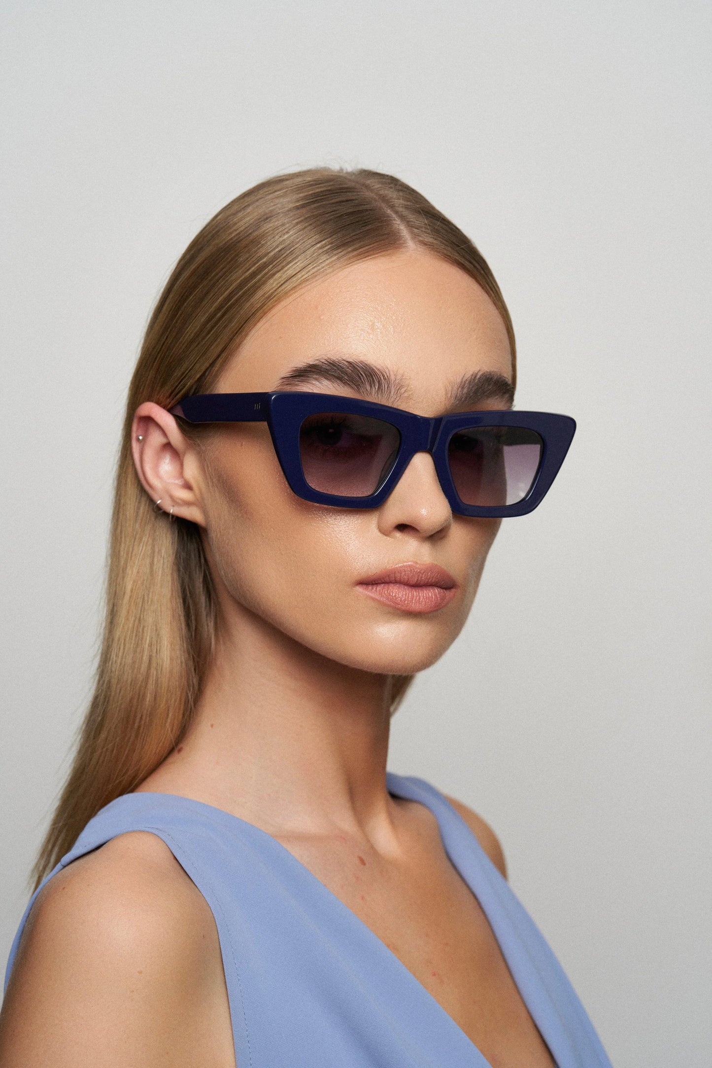 Elisa Johnson Lori Sunglasses 2