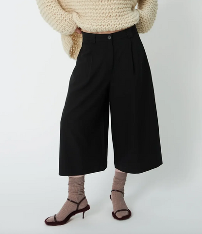 Stella Nova Cropped Mid-Waist Pants