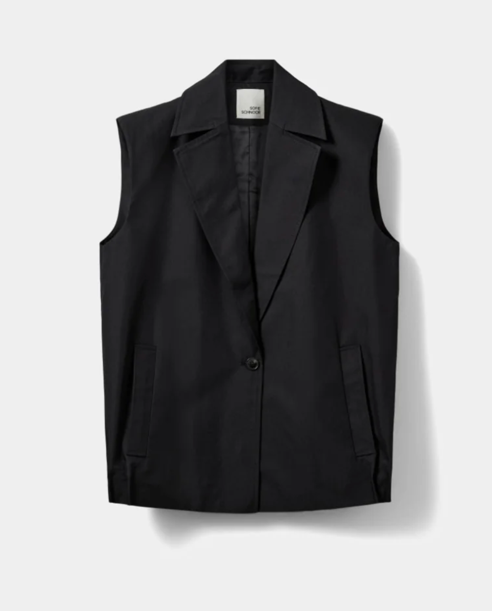 Sofie Schnoor Laneasw Pleated Hem Vest