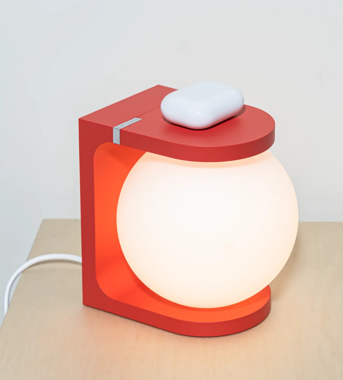Fine Lumens Plat Lamp & Wireless Charger