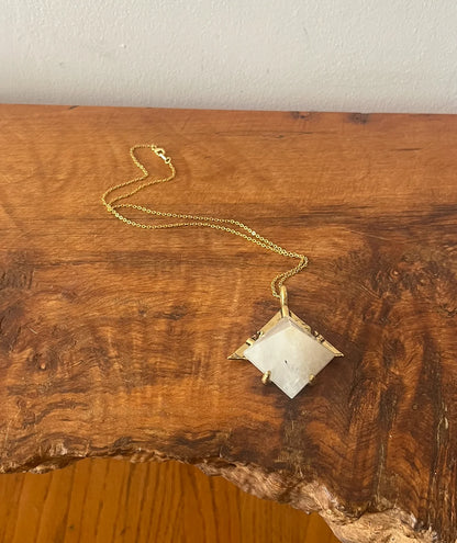 Black Willow Jewelry Séance Pendant Necklace