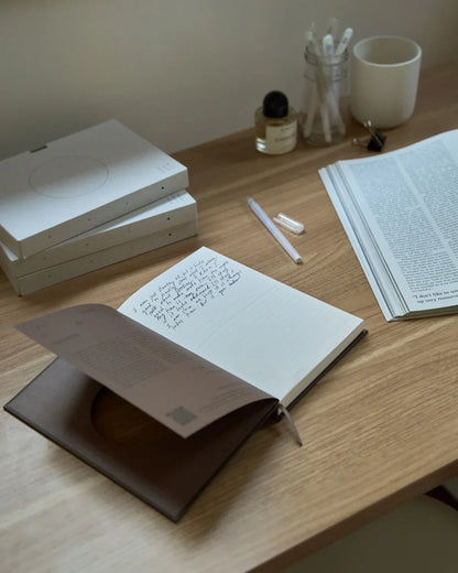 Wilde House Paper Notebook: 3 Colors