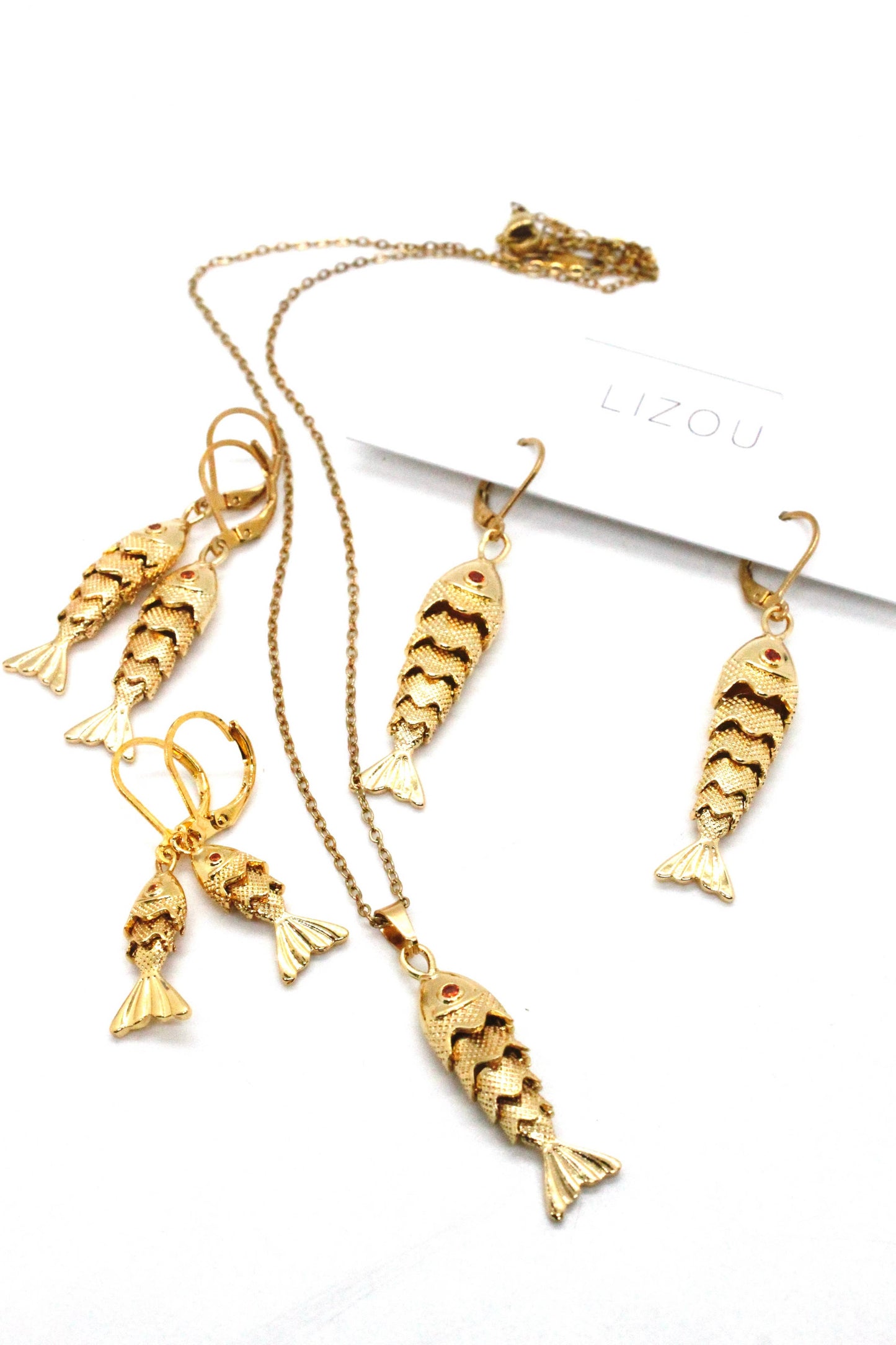 LIZOU Small Articulated Gold Fish Earrings