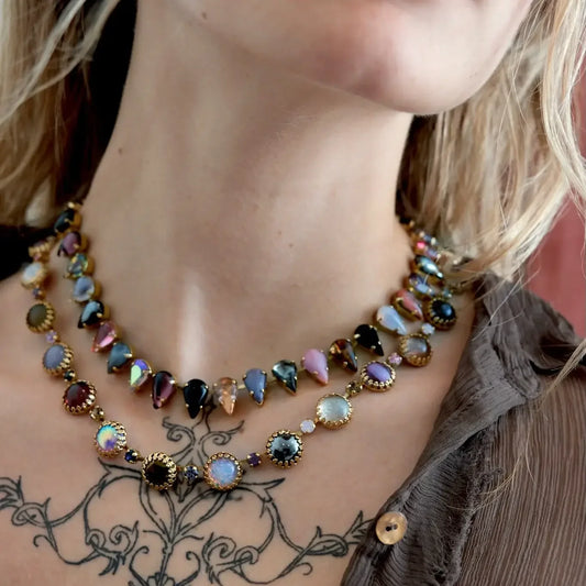 Vesper Obscura Fang Layering Choker