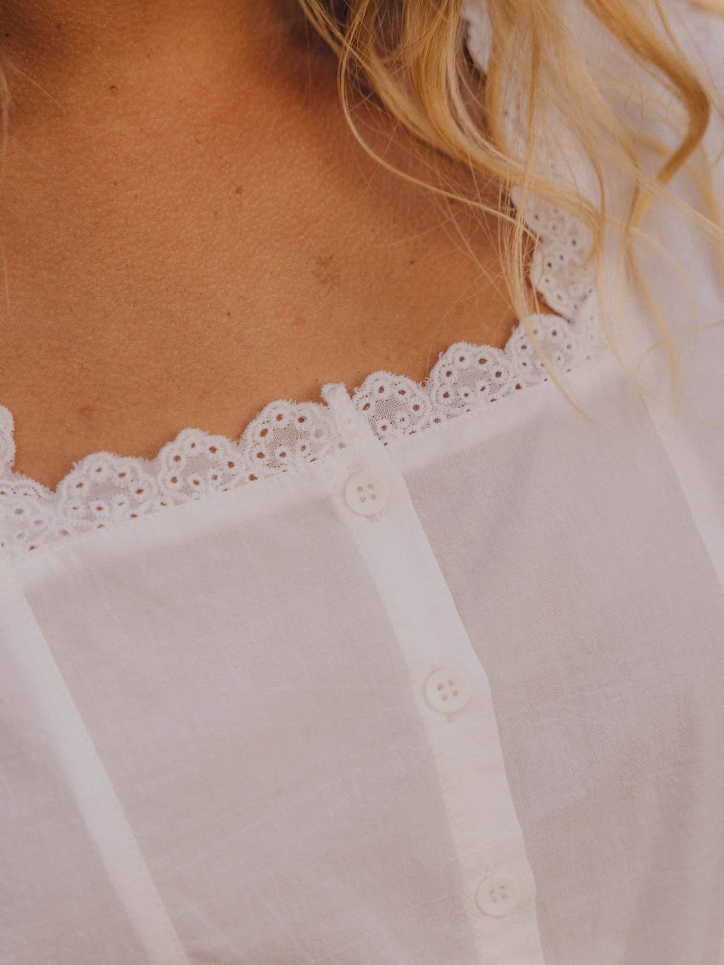 Mollusk Helena Top | White