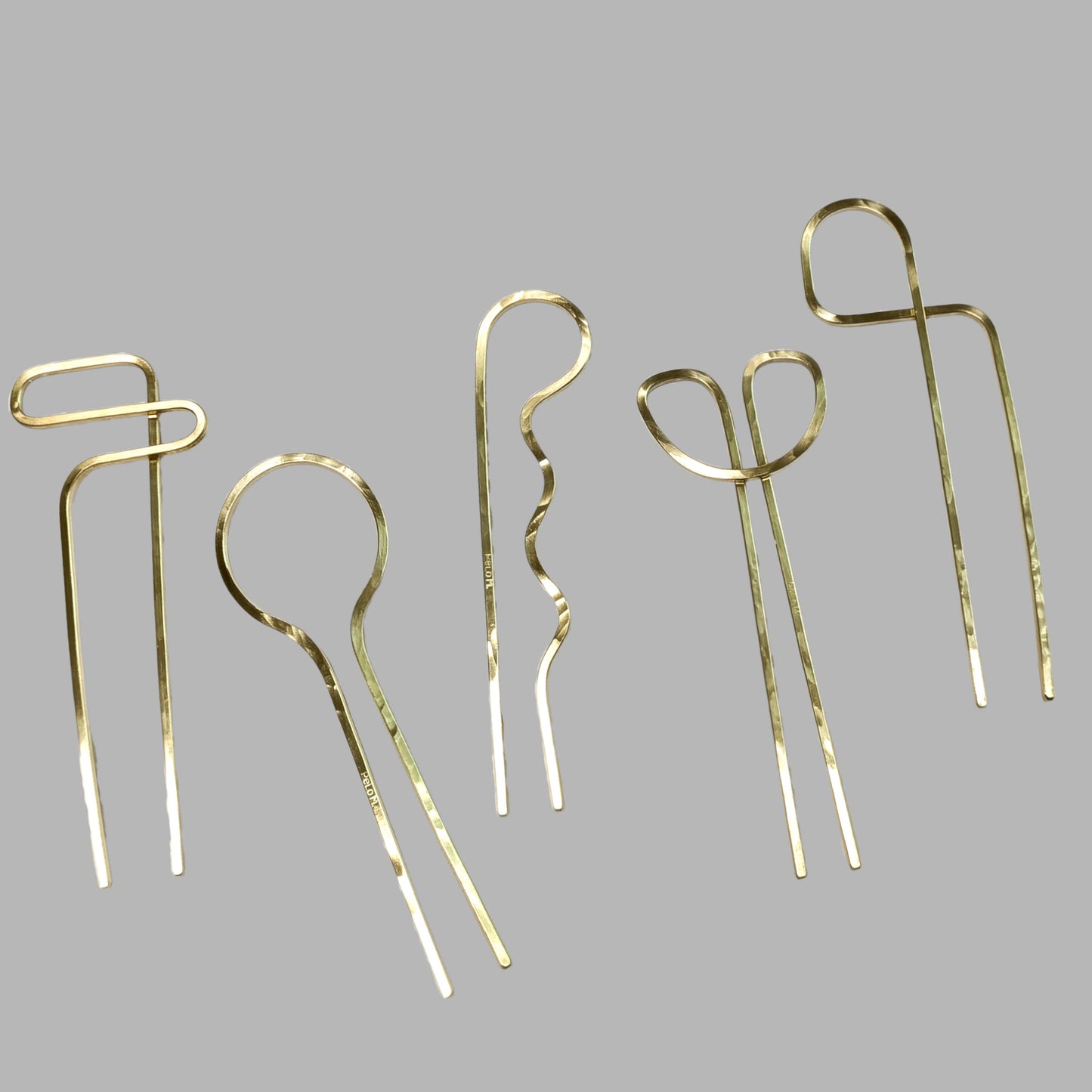 Pelo Hair Assorted Brass Hair Fork