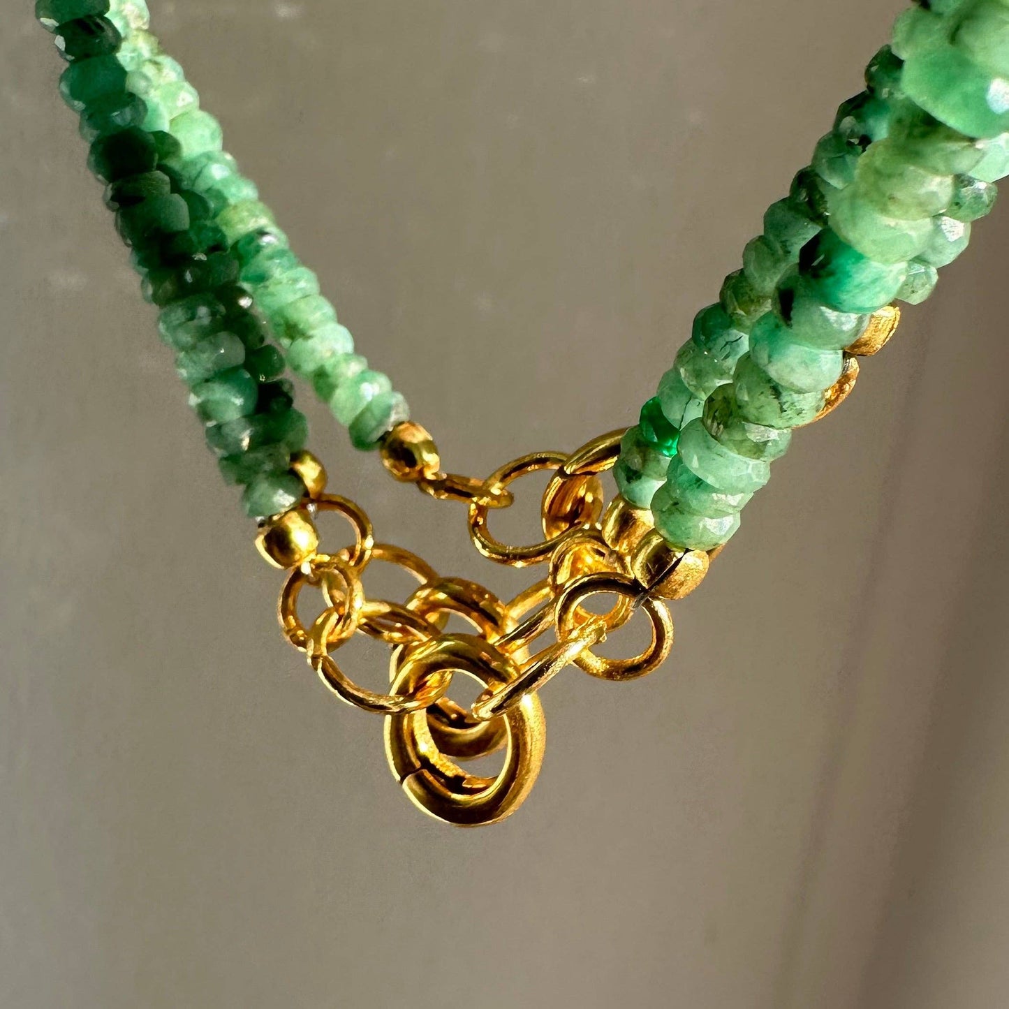 Anokhi Green Emerald Charm Clip Necklace | Beaded Necklace | Charm Holder