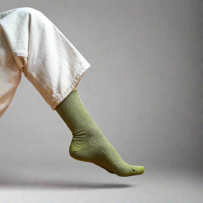 KLUE Glitter Lurex socks in eco-friendly Lyocell | Olive Green