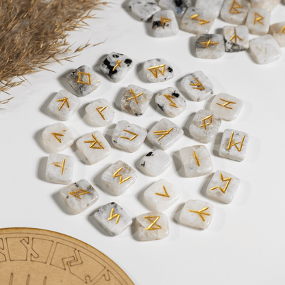 Futhark Rune Set | Rainbow Moonstone | Rune Casting