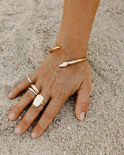Dea Dia Ingot Ring