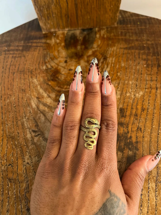 Alkemie Jewelry Textured Serpent Ring