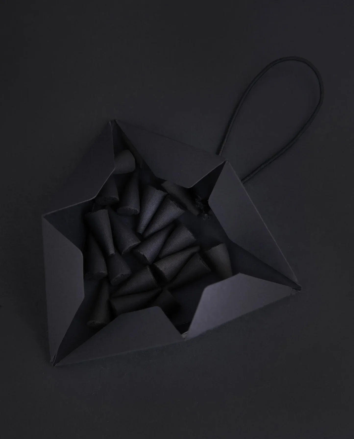 Lvnea Solstice D'Hiver Incense Cones