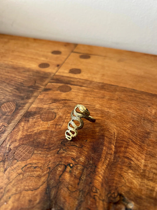Alkemie Jewelry Textured Serpent Ring